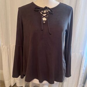 Fantastic Fawn small womans olive green faux suede bell sleeve top